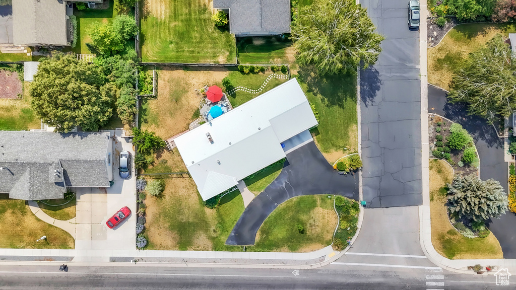 982 ORCHARD DR River Heights, UT 84321