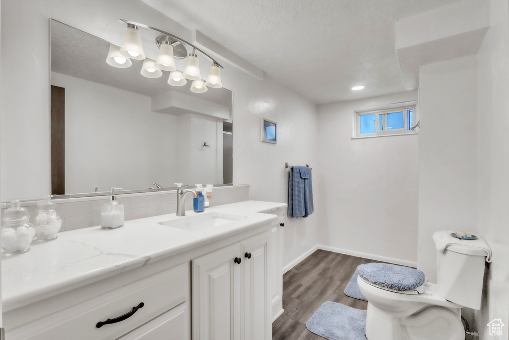 982 ORCHARD DR River Heights, UT 84321