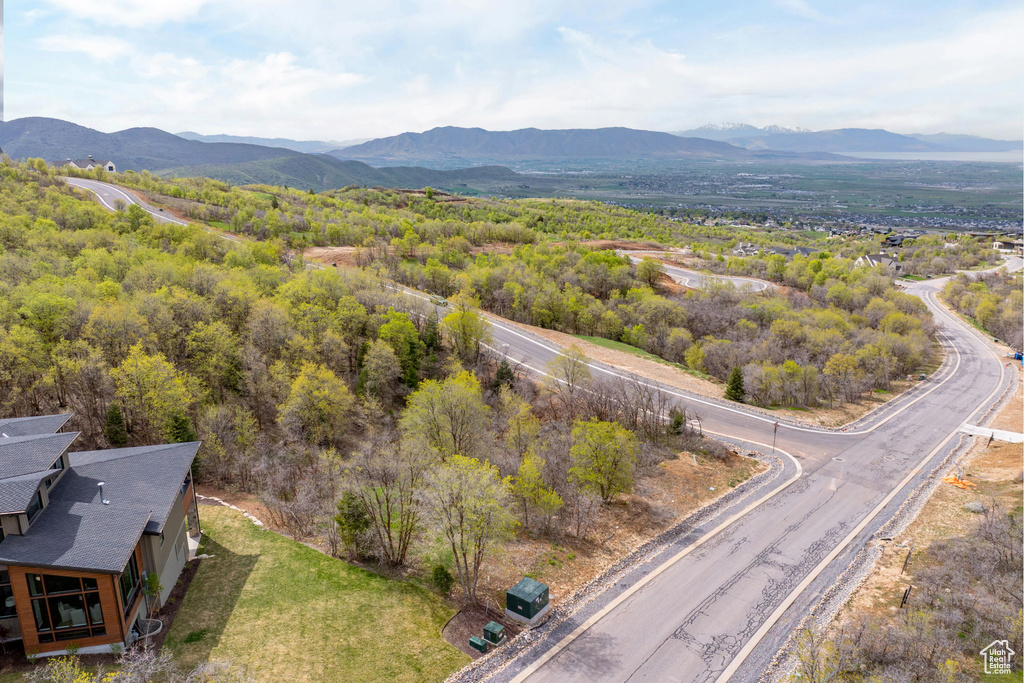 Bird's eye view featuring a mountain view