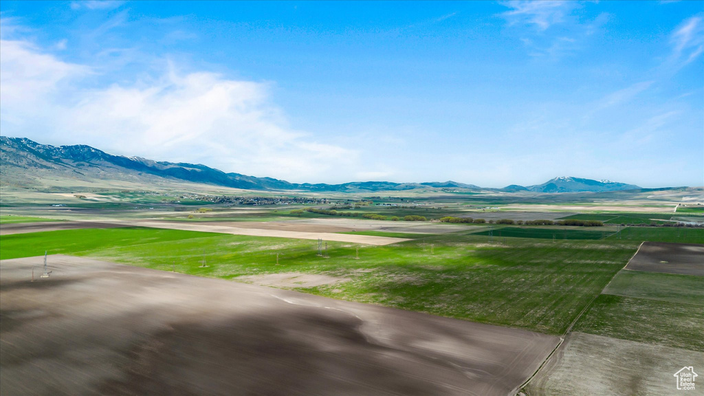 View of mountain feature