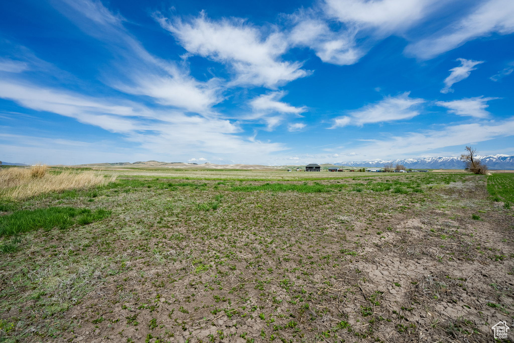 View of local wilderness with a mountain view and a rural view