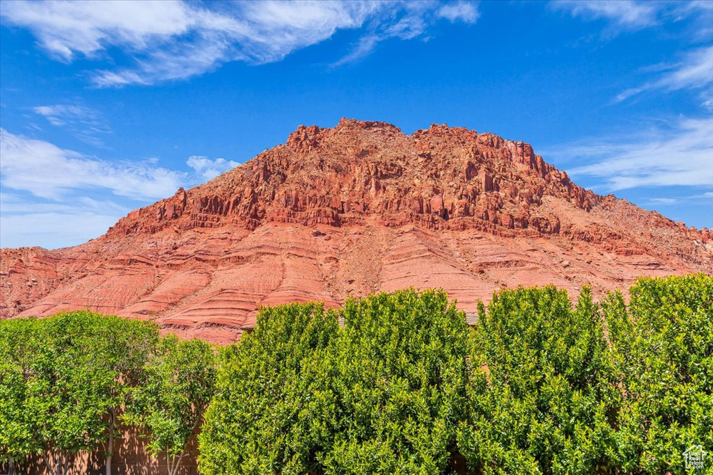 View of mountain feature