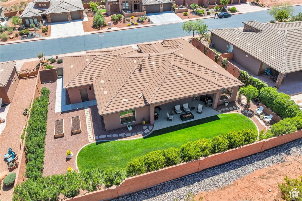 Birds eye view of property