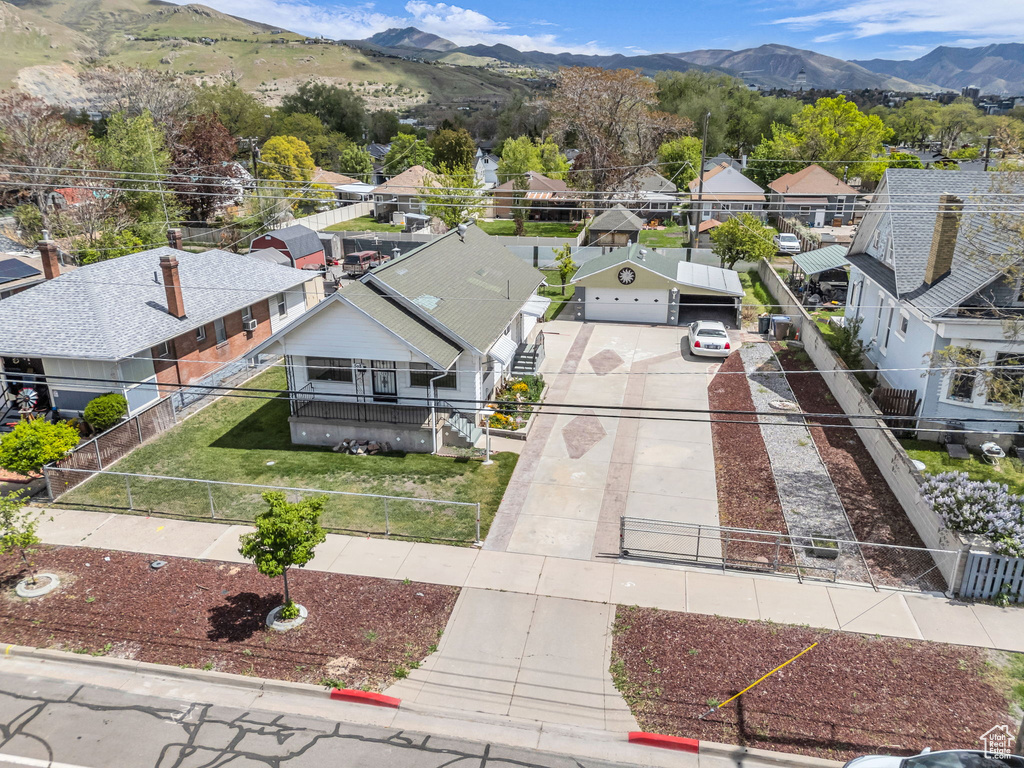 Aerial view with a mountain view and a residential view