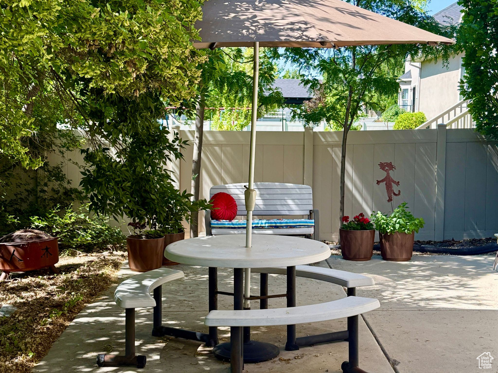 View of patio / terrace with a grill