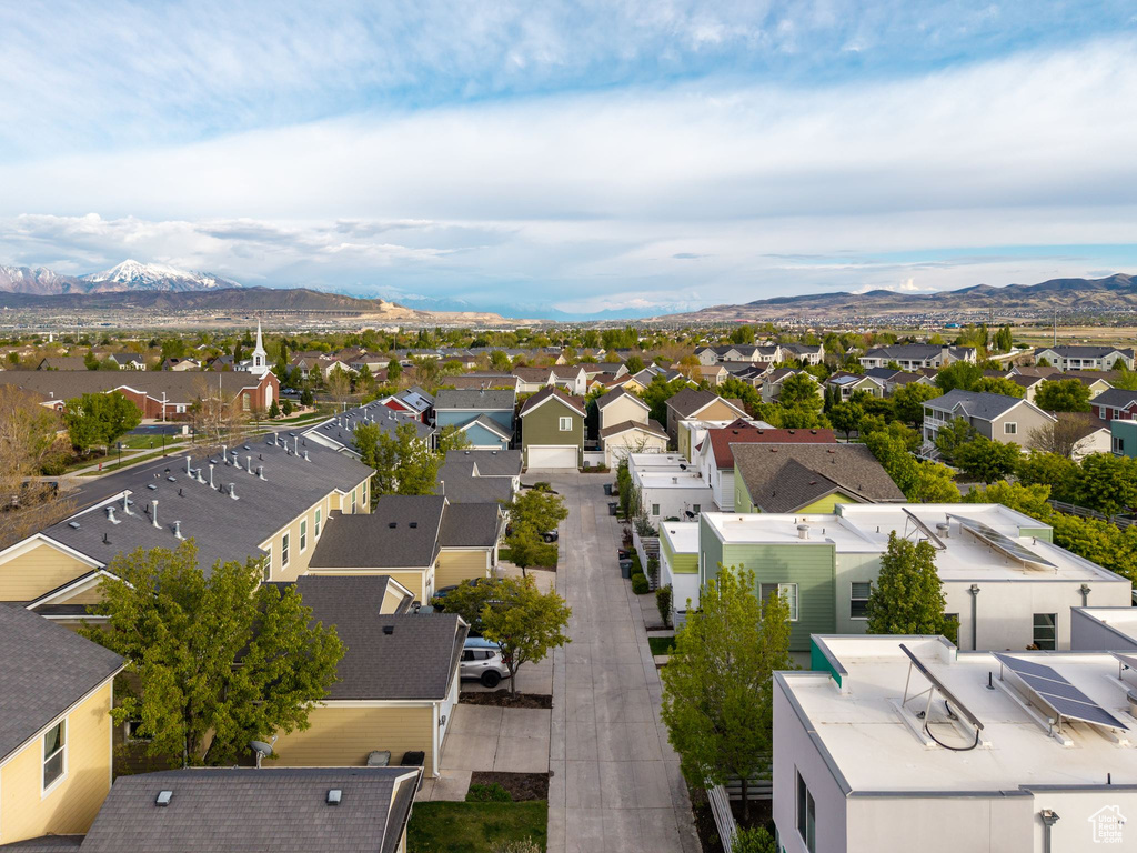 Aerial view with a residential view and a mountain view