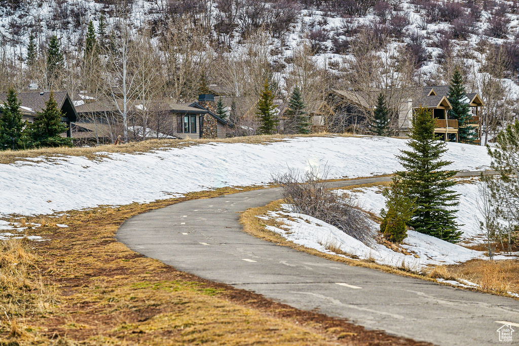 View of surrounding community