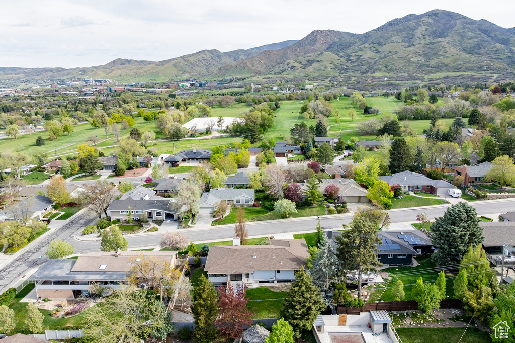 Birds eye view of property featuring a residential view and a mountain view