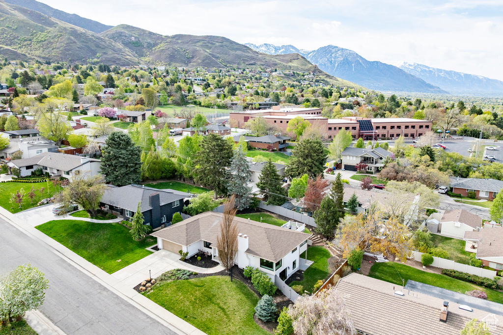 Aerial view featuring a residential view and a mountain view
