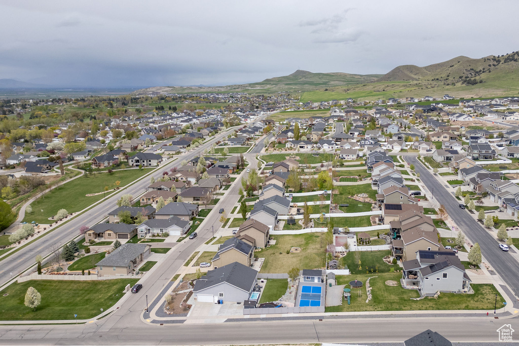 Aerial view featuring a residential view and a mountain view