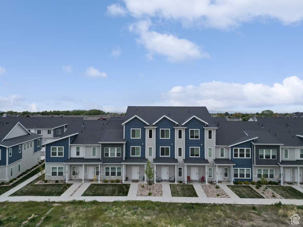 Multi unit property with a residential view