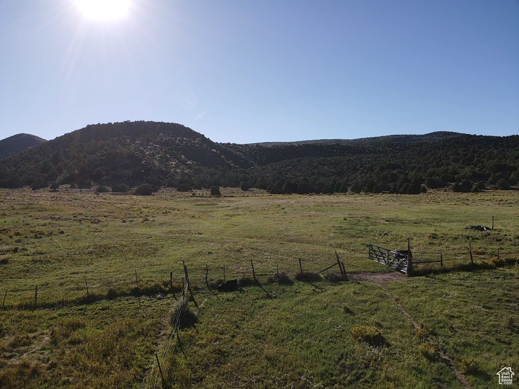 Mountain view with a rural view