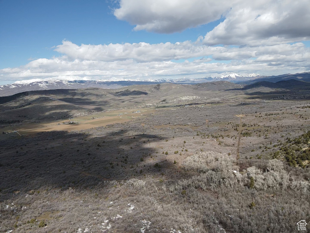 View of mountain feature