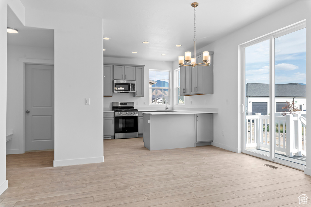 1029 W SPARROW WAY Stansbury Park, UT 84074