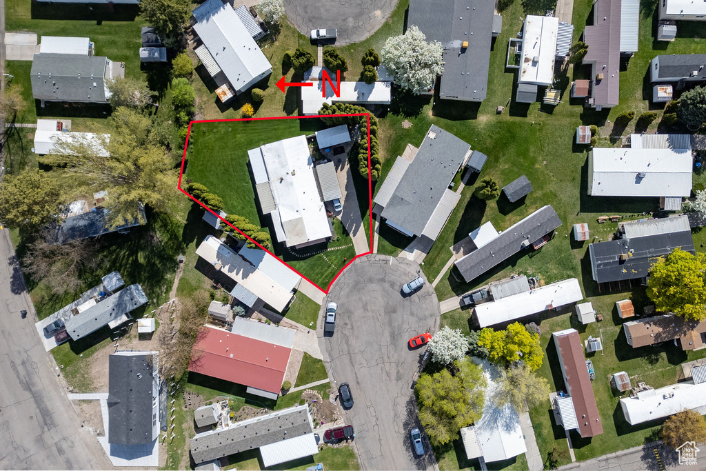 Drone / aerial view featuring a residential view