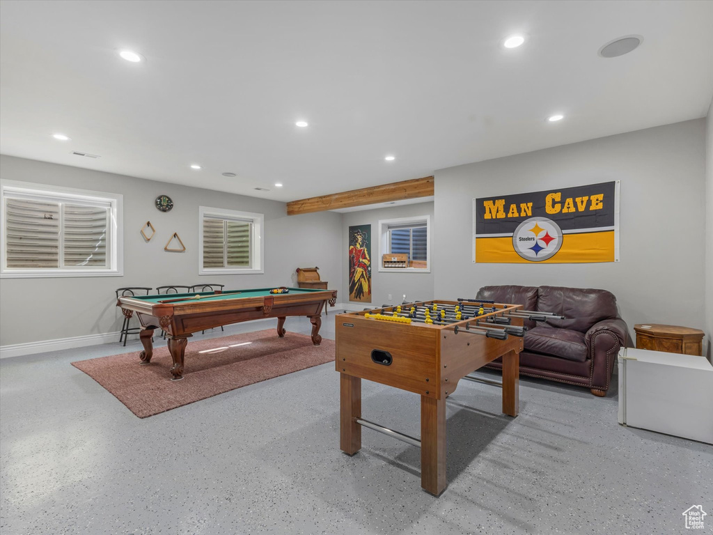 Recreation room featuring recessed lighting, baseboards, and billiards