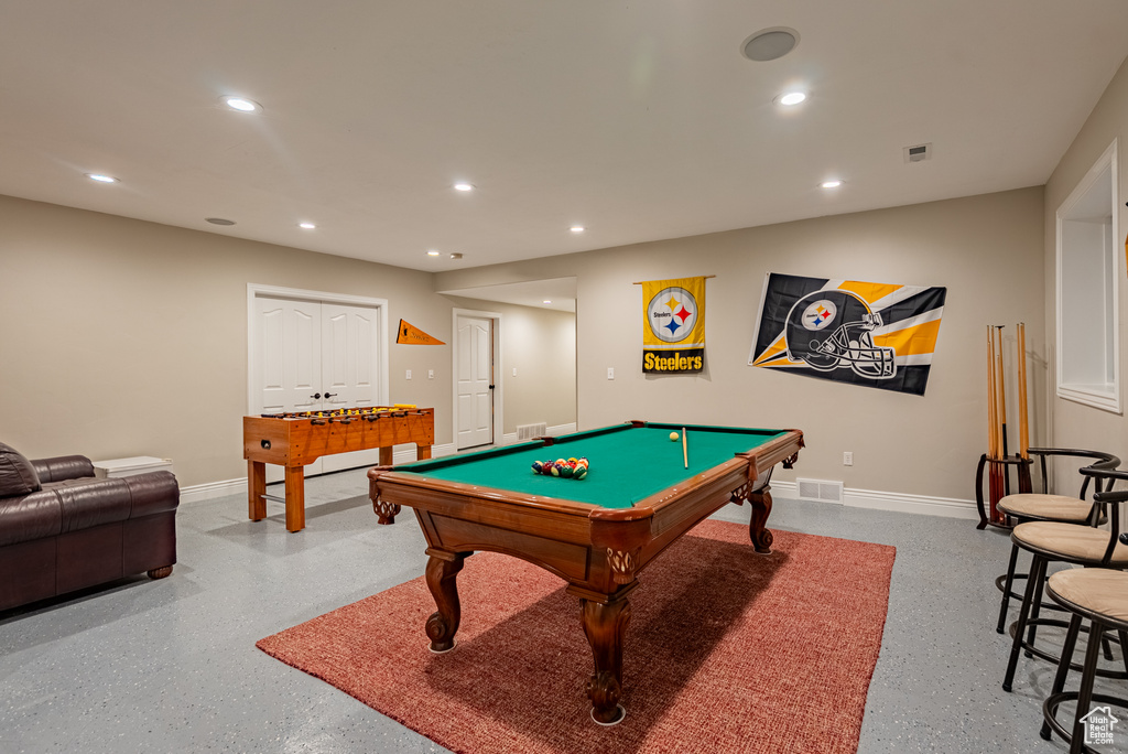 Game room featuring recessed lighting and billiards