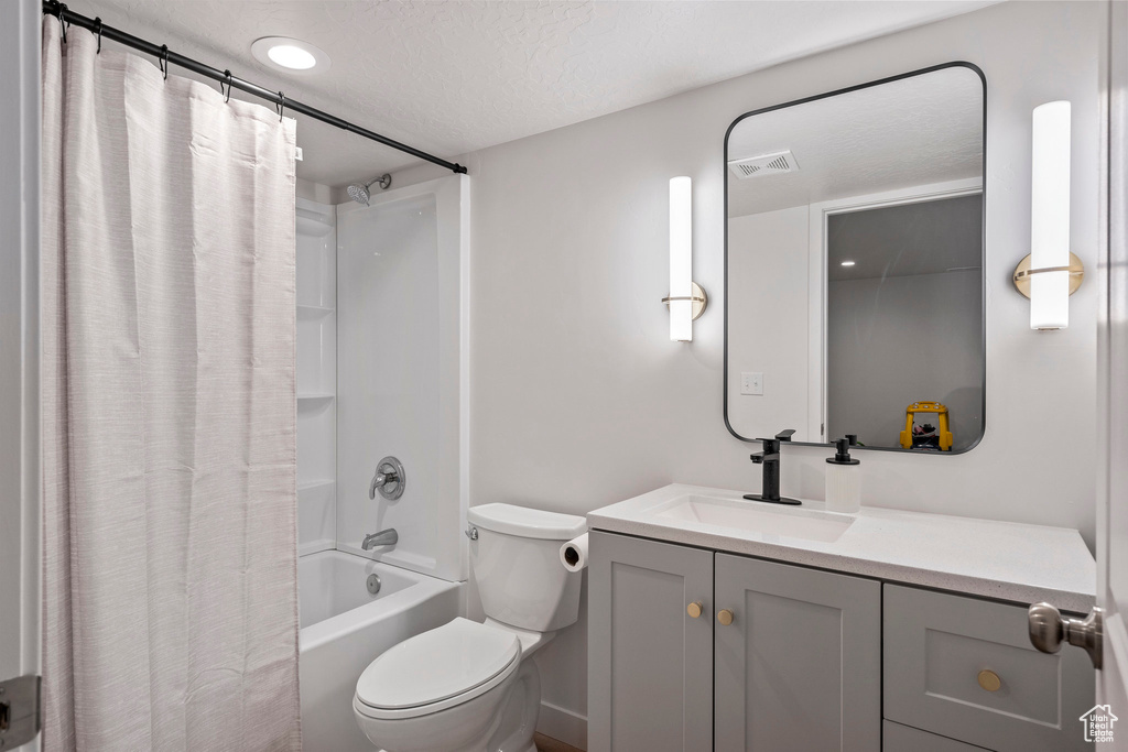 897 W SUNSPEAR DR Saratoga Springs, UT 84045
