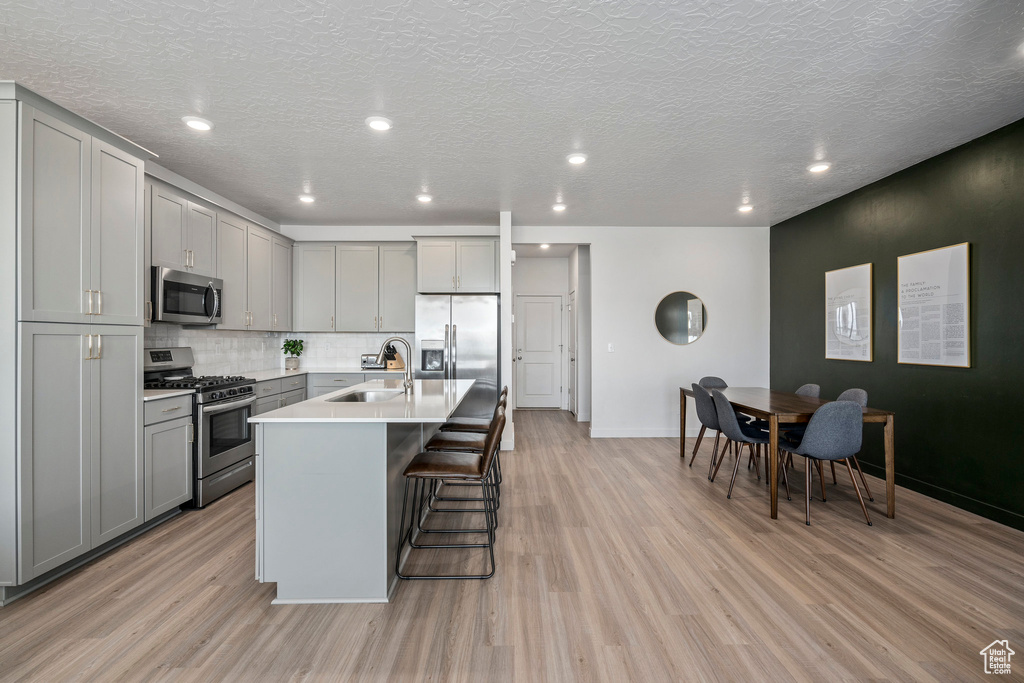 897 W SUNSPEAR DR Saratoga Springs, UT 84045