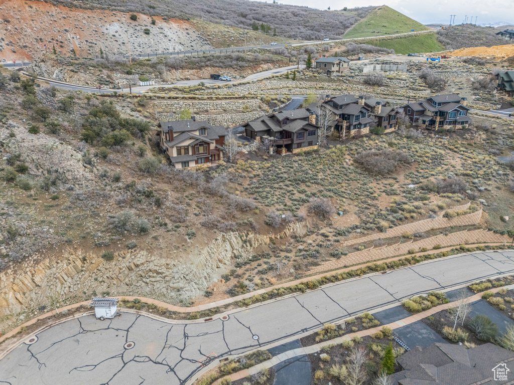 Birds eye view of property featuring a residential view and a mountain view
