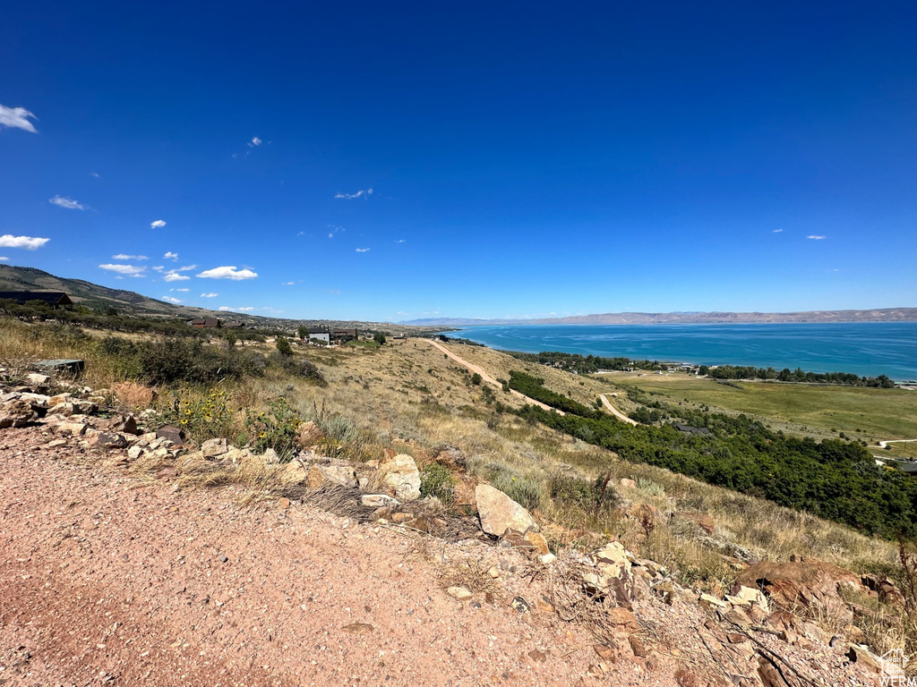View of mountain feature