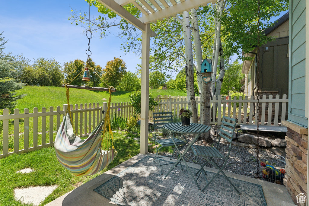 View of patio / terrace featuring a pergola