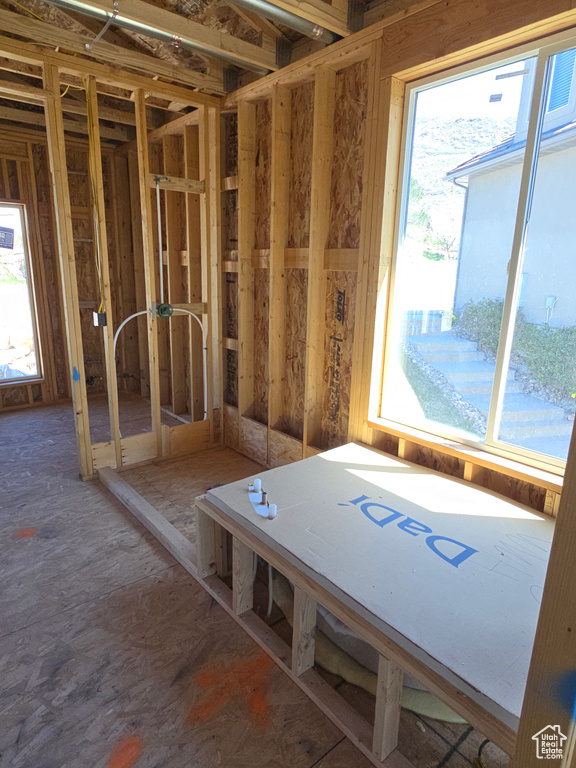 Miscellaneous room with plenty of natural light
