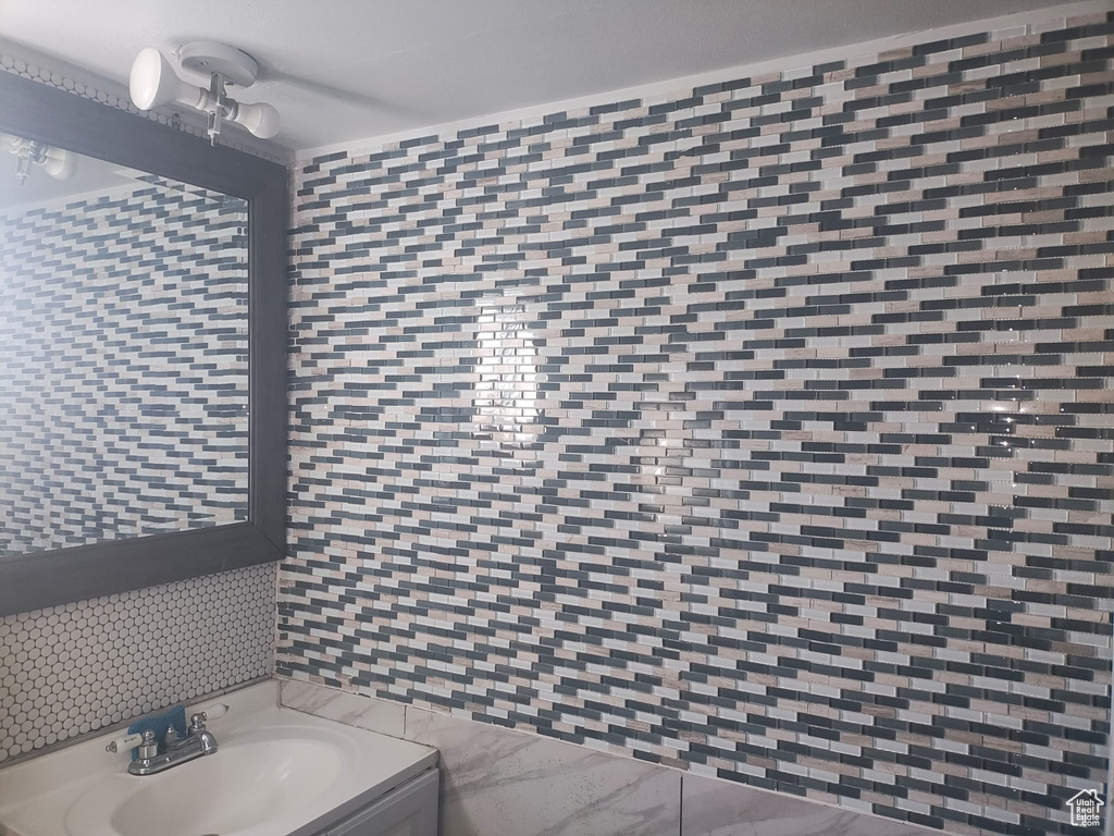 Bathroom with a sink