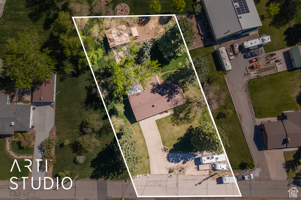 Birds eye view of property