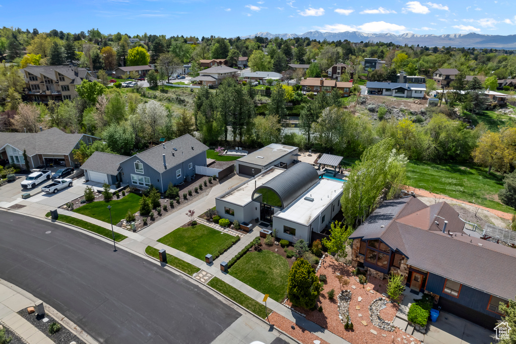 Bird\\\\\\\'s eye view featuring a residential view