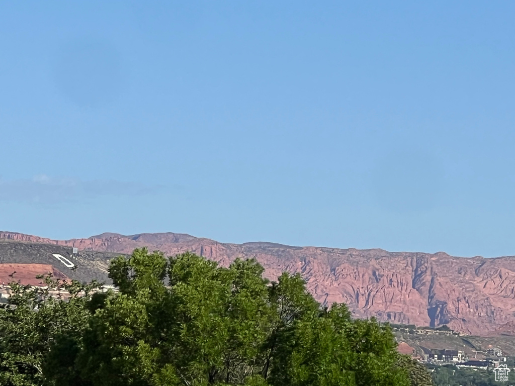 View of mountain feature