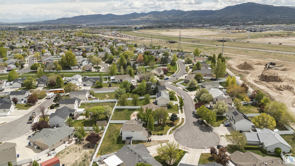 Aerial view with a residential view and a mountain view