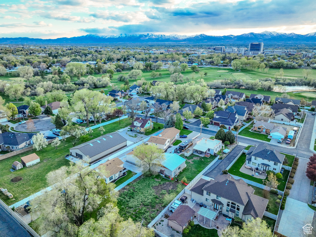 Bird\'s eye view featuring a residential view and a mountain view