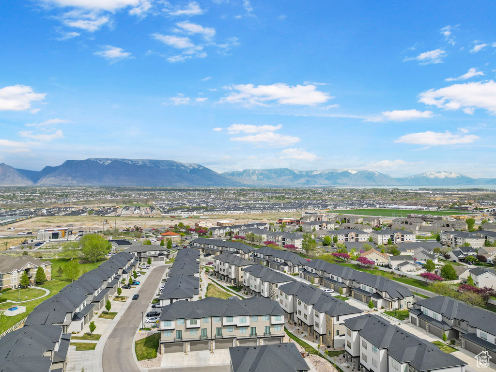 Bird\'s eye view with a mountain view and a residential view