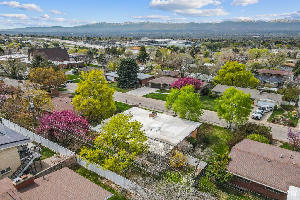 Aerial view with a mountain view and a residential view