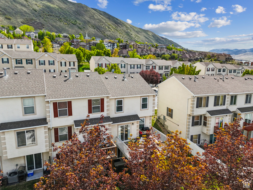 View of mountain feature featuring a residential view