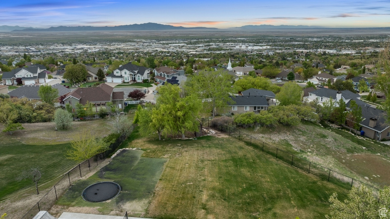 Aerial view with a mountain view and a residential view