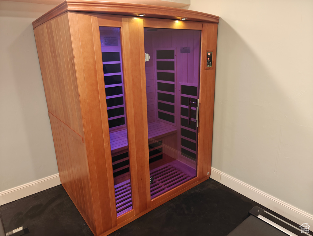 View of sauna / steam room featuring baseboards