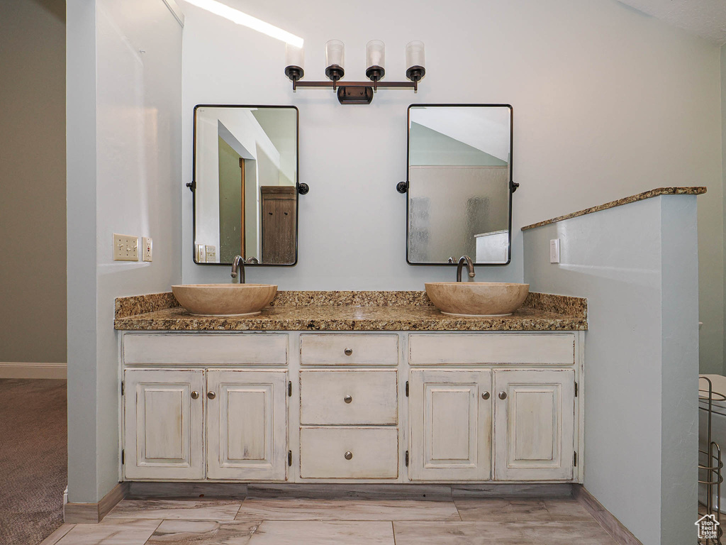 418 E BRIDLEWALK LN Murray, UT 84107