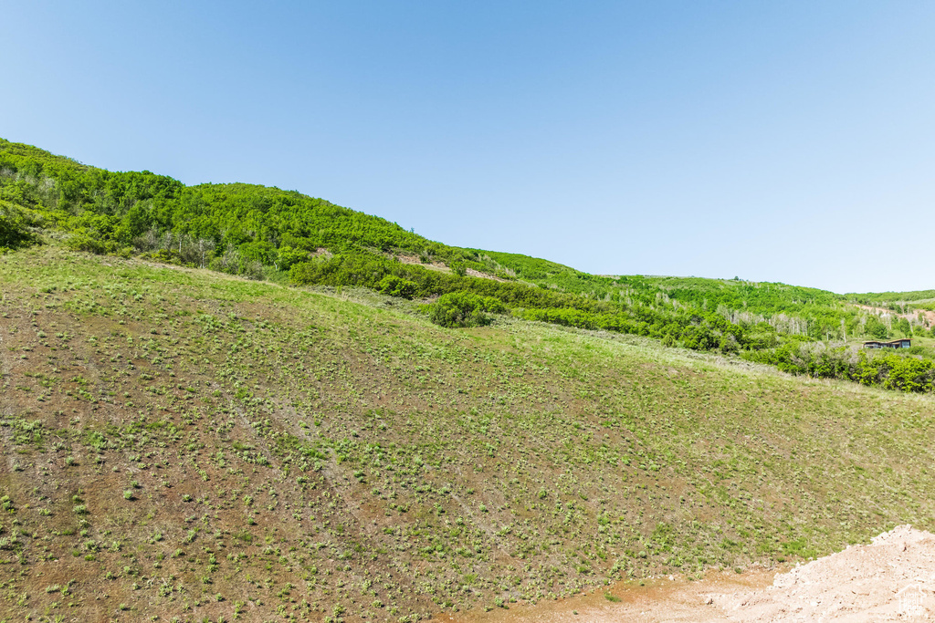 View of mountain feature