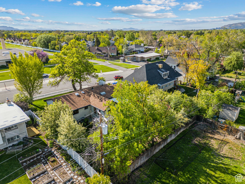 Aerial view featuring a residential view