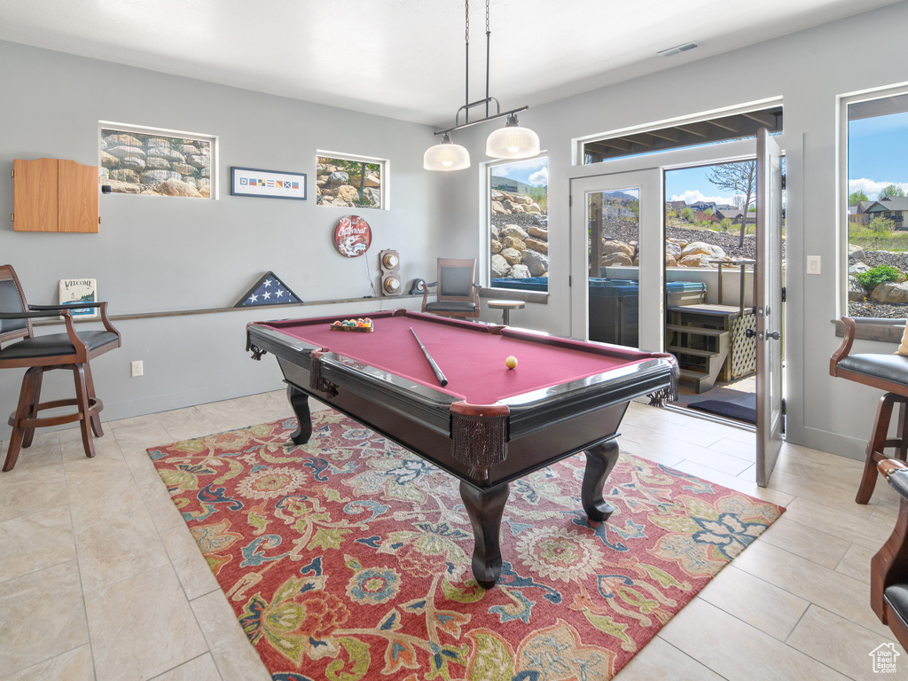 Recreation room featuring visible vents, billiards, and light tile patterned floors