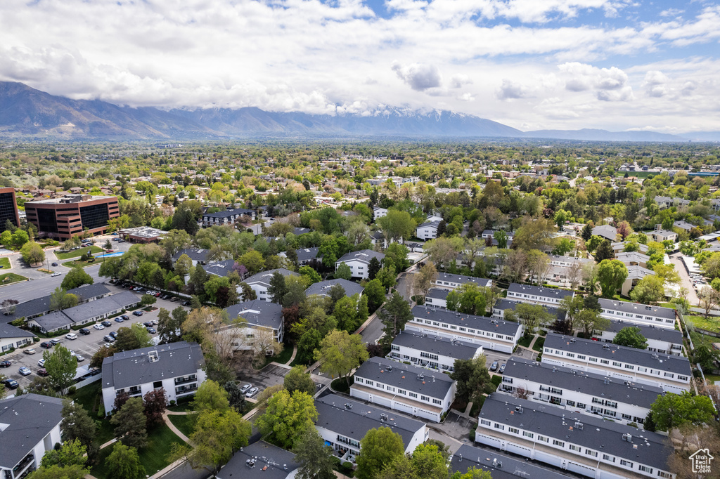 Drone / aerial view with a mountain view
