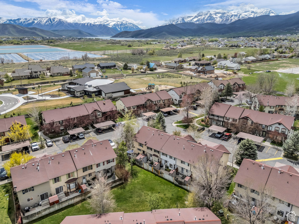 Aerial view with a residential view and a mountain view