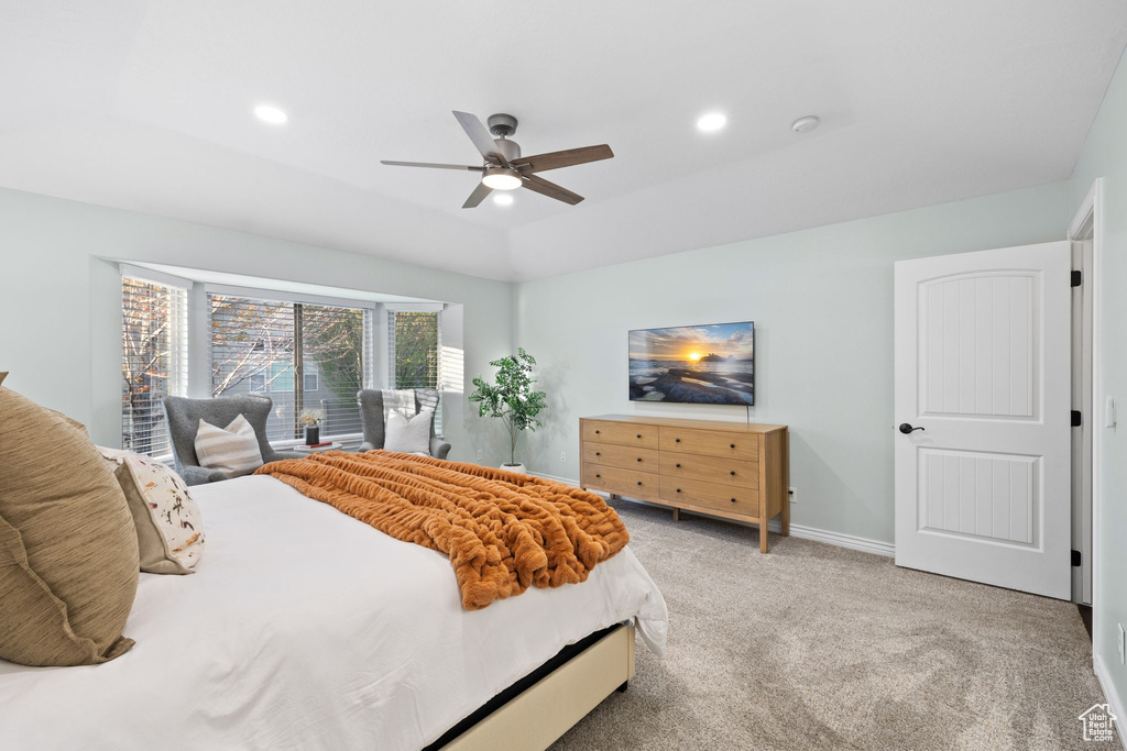 Bedroom featuring baseboards, a ceiling fan, carpet flooring, and recessed lighting