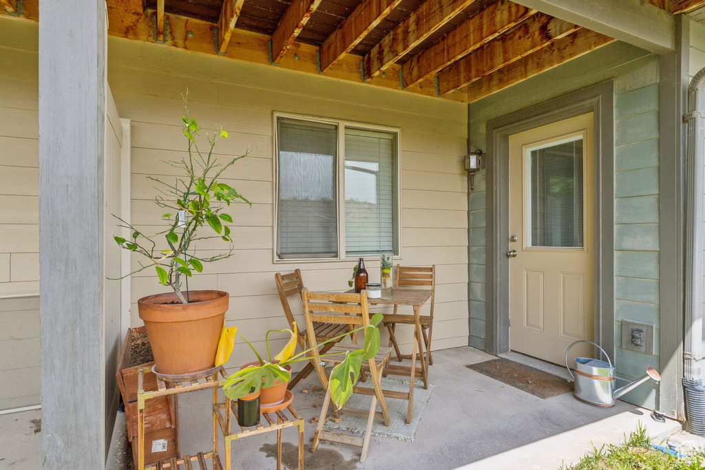 View of patio / terrace with a porch