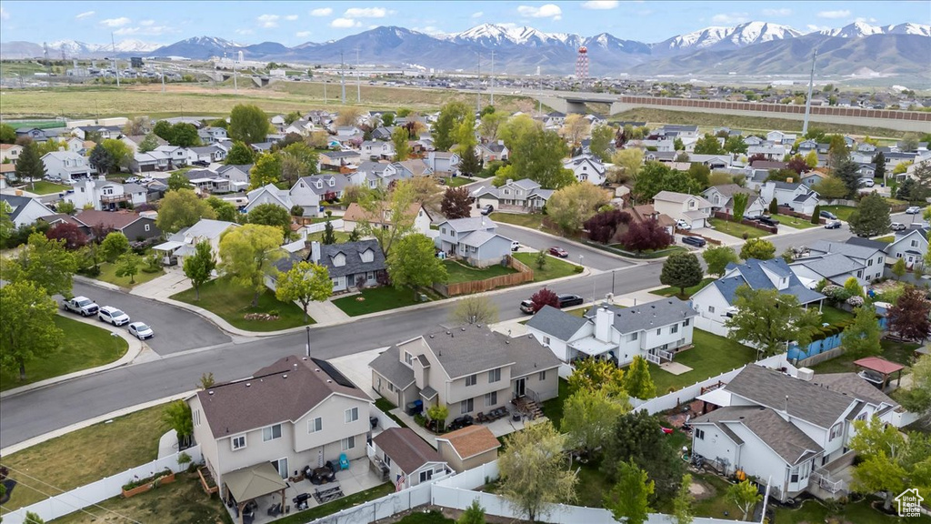 Drone / aerial view featuring a residential view and a mountain view
