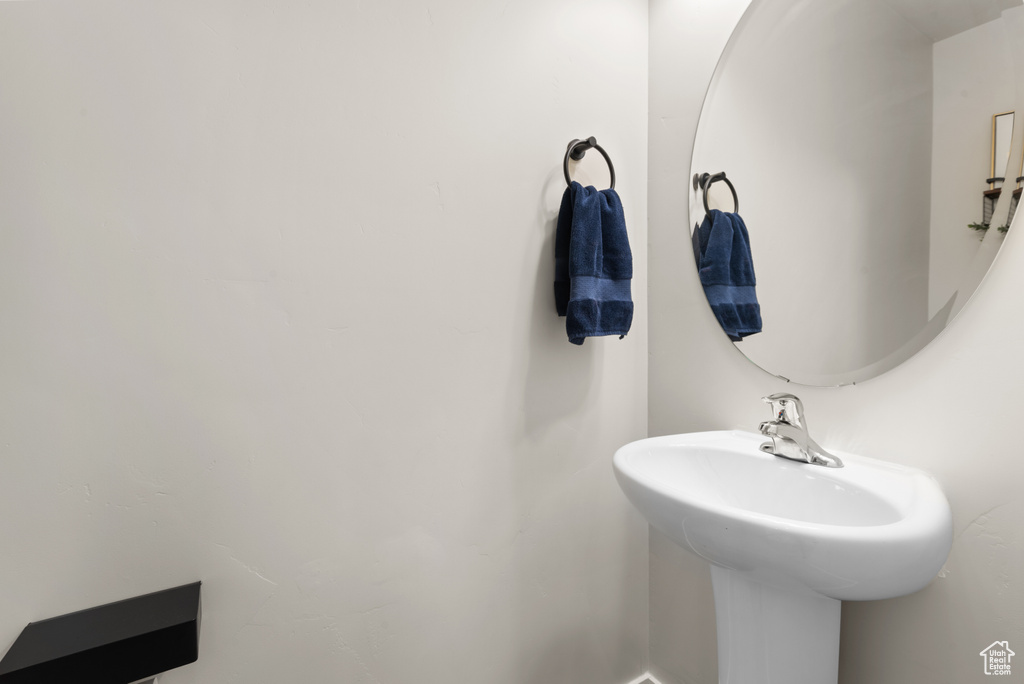 Bathroom featuring a sink