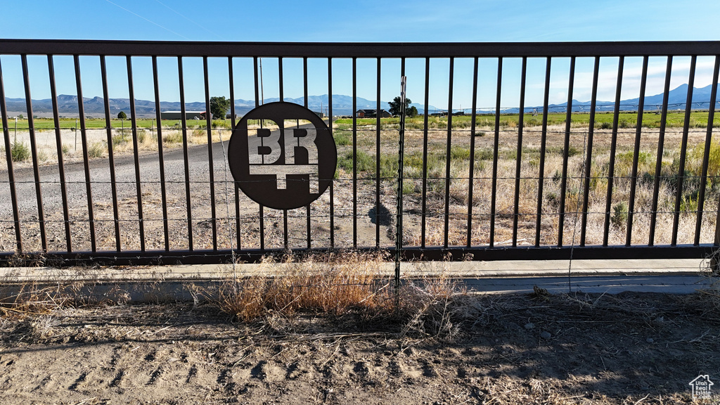 3168 S 1600 W Panguitch, UT 84759