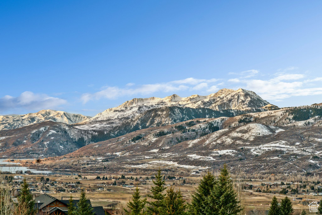View of mountain feature